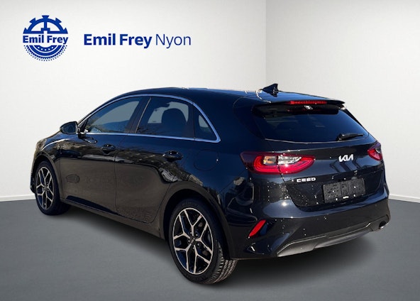 Vehicle image 2 Vehicle image 2