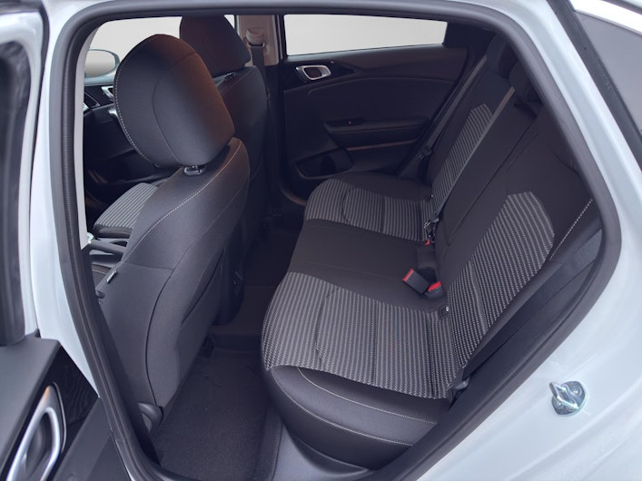 Vehicle image KIA CEED