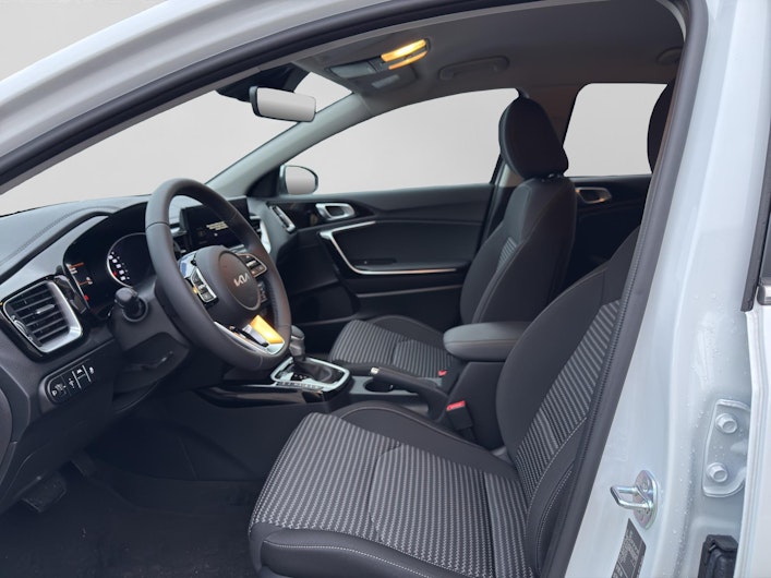 Vehicle image KIA CEED