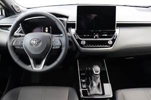 Vehicle image TOYOTA Corolla Cross 2.0 HSD Premium AWD-i