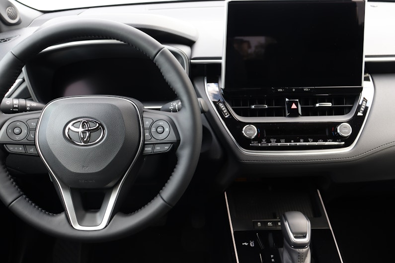 Vehicle image TOYOTA COROLLA CROSS