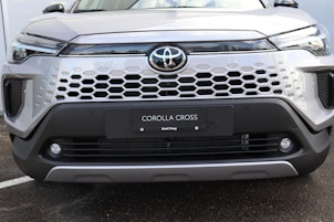 Vehicle image TOYOTA Corolla Cross 2.0 HSD Premium AWD-i