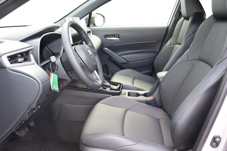 Vehicle image TOYOTA COROLLA CROSS