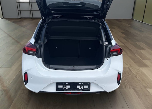 Vehicle image 15 Vehicle image 15