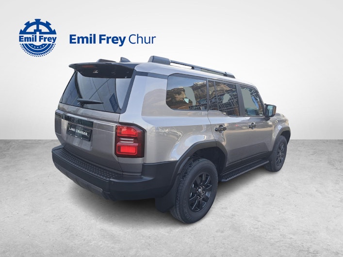 Vehicle image TOYOTA LANDCRUISER