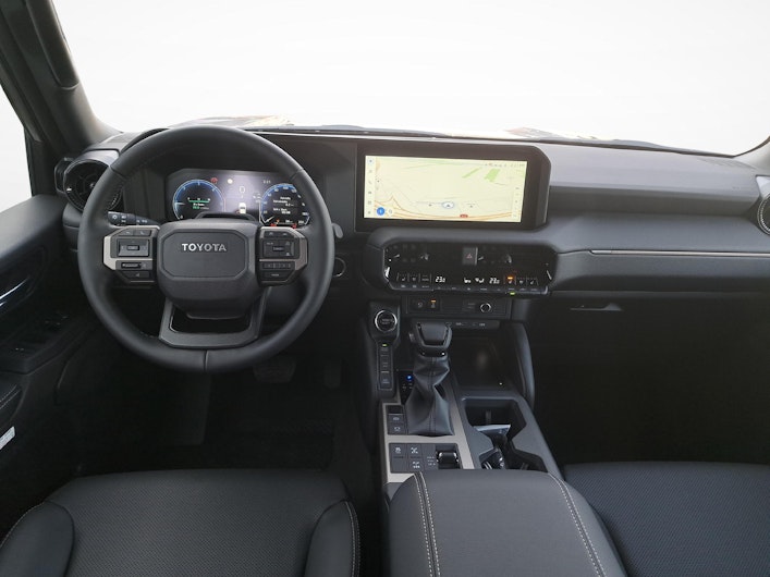 Vehicle image TOYOTA LANDCRUISER