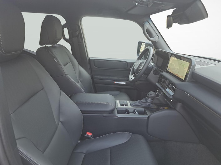 Vehicle image TOYOTA LANDCRUISER