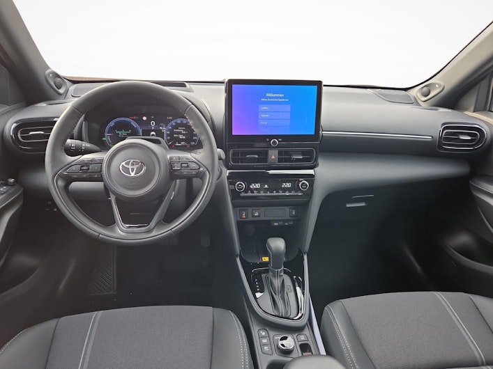 Vehicle image TOYOTA YARIS CROSS