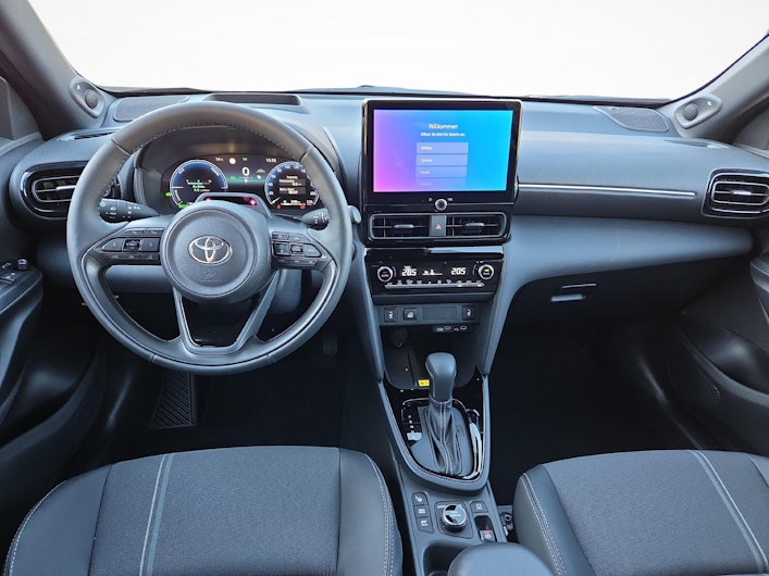 Vehicle image TOYOTA YARIS CROSS