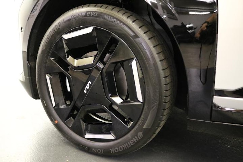 Vehicle image KIA EV3