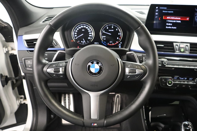Vehicle image BMW X2