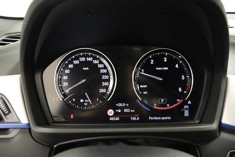 Vehicle image BMW X2