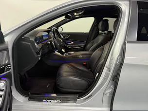 Mercedes-Benz S 560 V8 4matic Maybach