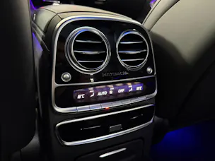 Mercedes-Benz S 560 V8 4matic Maybach
