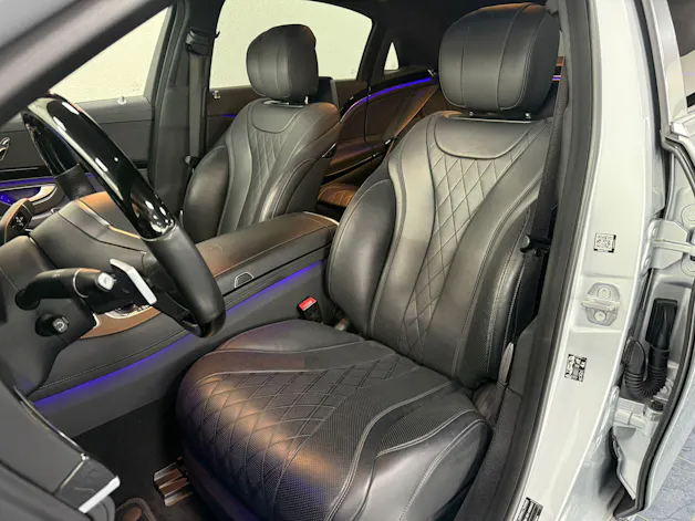 Mercedes-Benz S 560 V8 4matic Maybach