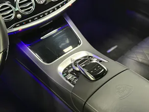 Mercedes-Benz S 560 V8 4matic Maybach