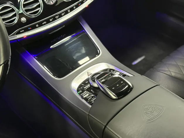 Mercedes-Benz S 560 V8 4matic Maybach