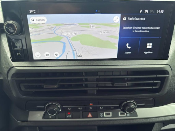 Vehicle image 7 Vehicle image 7