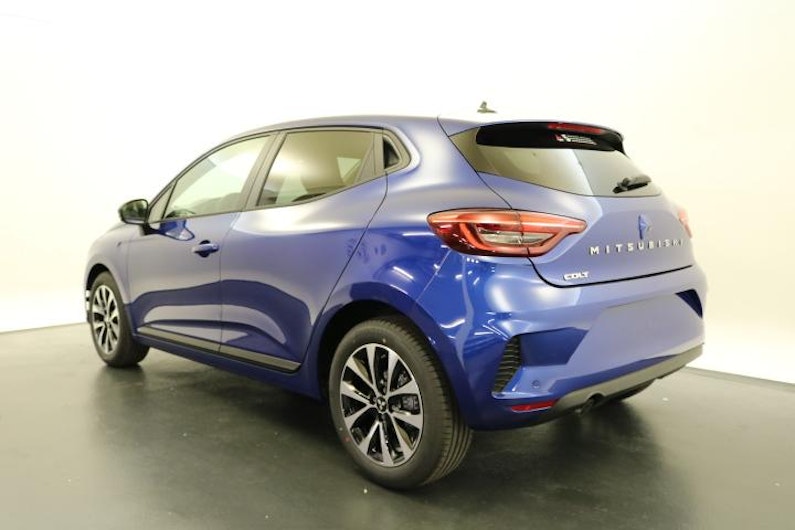 Vehicle image MITSUBISHI COLT