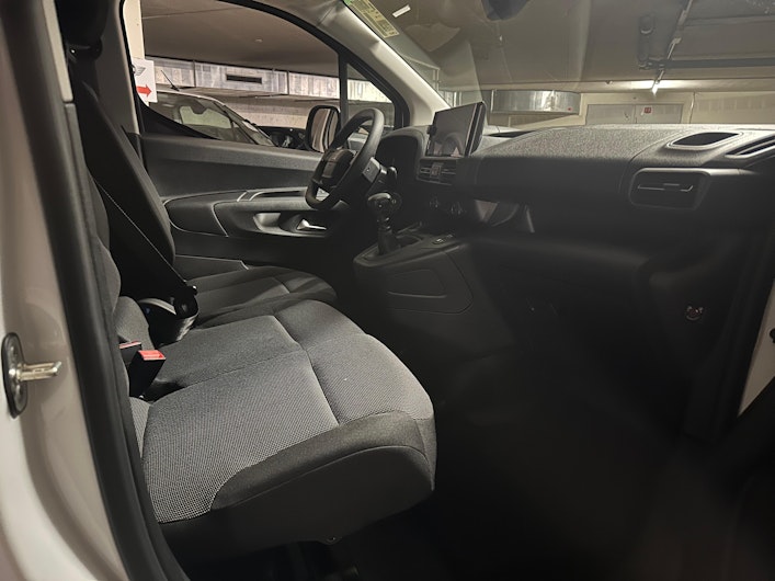 Vehicle image FIAT DOBLO