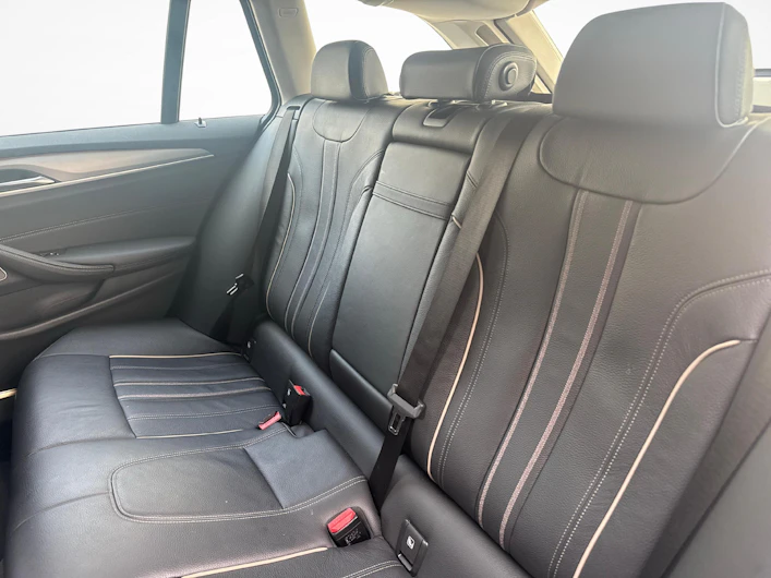 immagine del veicolo BMW 5 SERIES