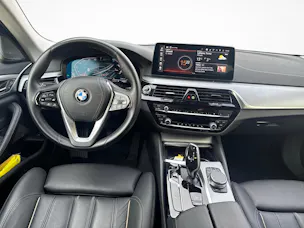 BMW 520d xDrive Touring