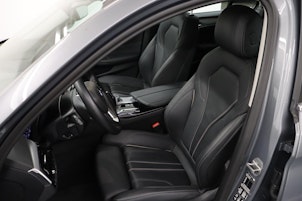 Vehicle image BMW 520d xDrive Touring