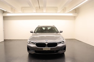 Vehicle image BMW 520d xDrive Touring