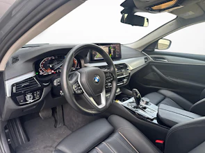 Fahrzeugbild BMW 520d xDrive Touring