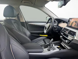 BMW 520d xDrive Touring
