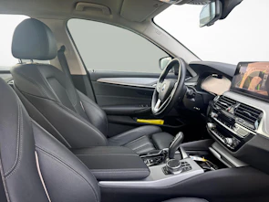 Fahrzeugbild BMW 520d xDrive Touring