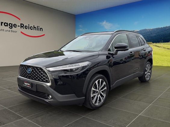 First vehicle image
