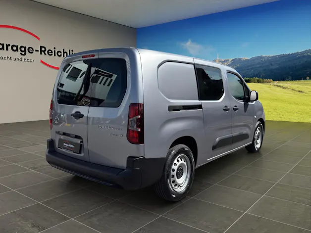 Toyota PROACE CITY Van L2 52KWh Advanced