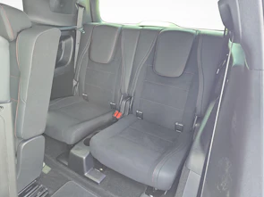 immagine del veicolo MERCEDES-BENZ GLB 350 4MATIC EQ Technology