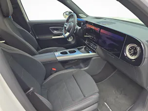 Mercedes-Benz GLB 350 4MATIC EQ Technology