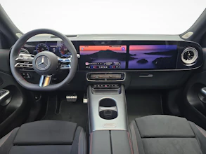 https://vehicle.imgix.net/3904276/cd9b3a7a-b31a-4f8b-9474-681de2708d3b.jpg