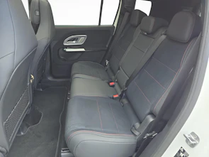immagine del veicolo MERCEDES-BENZ GLB 350 4MATIC EQ Technology