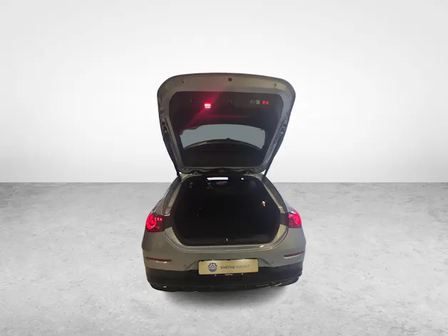 Mercedes-Benz CLA 350 4MATIC Shooting Brake EQ Technology