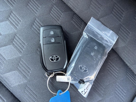 Vehicle image 20