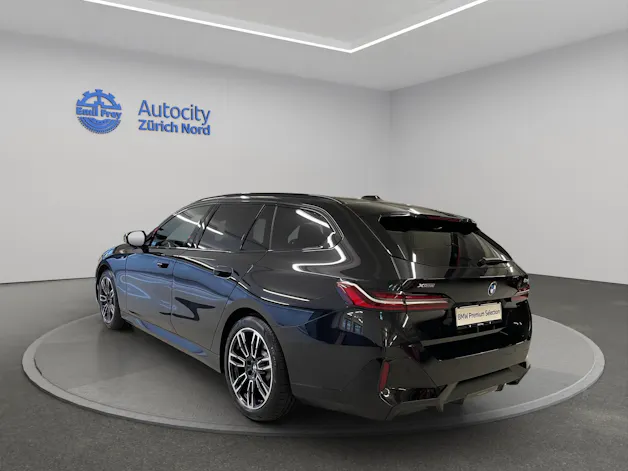 BMW 520d xDrive 48V Touring