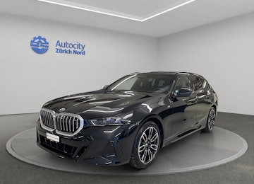 Vehicle image BMW 520d xDrive 48V Touring Vehicle image BMW 520d xDrive 48V Touring