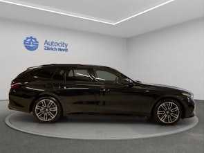 Vehicle image BMW 520d xDrive Touring