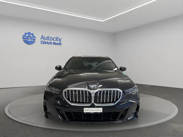 BMW 520d xDrive 48V Touring