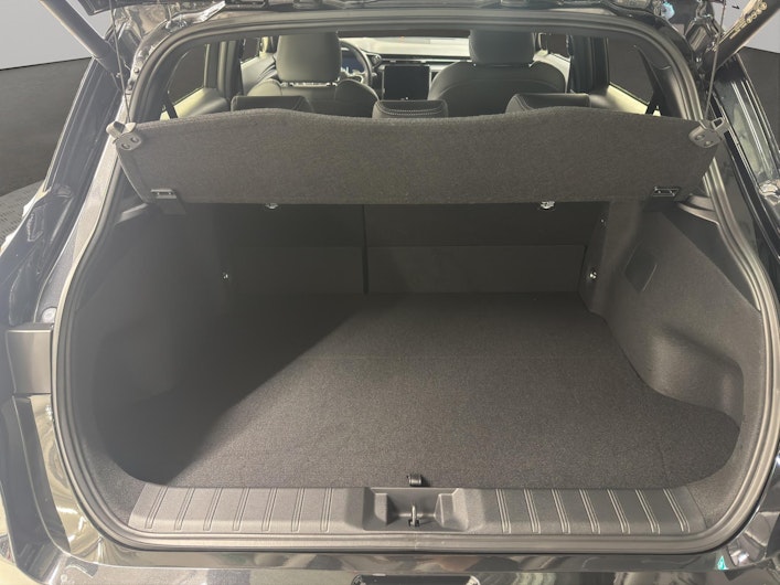 Vehicle image LEXUS LBX