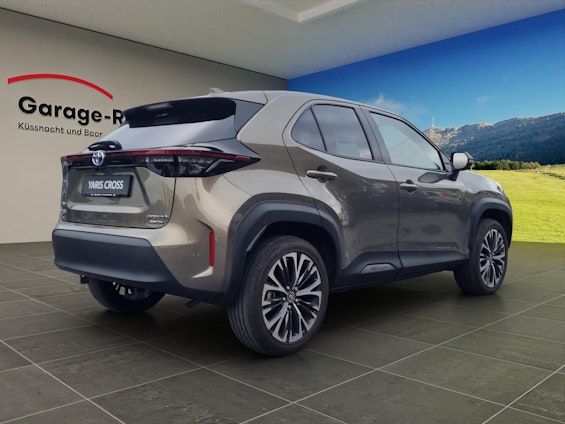 Vehicle image 4 Vehicle image 4