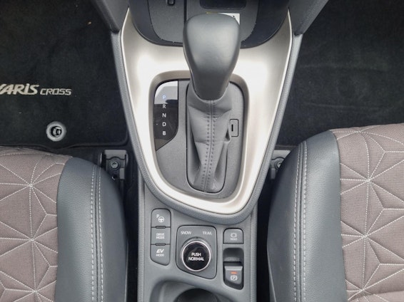 Vehicle image 12 Vehicle image 12