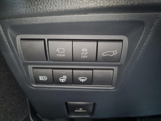 Vehicle image 15 Vehicle image 15