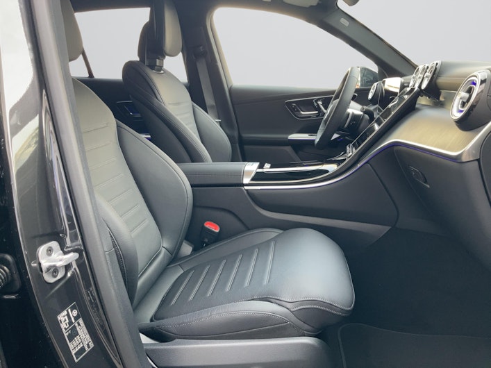 Vehicle image MERCEDES-BENZ GLC 400