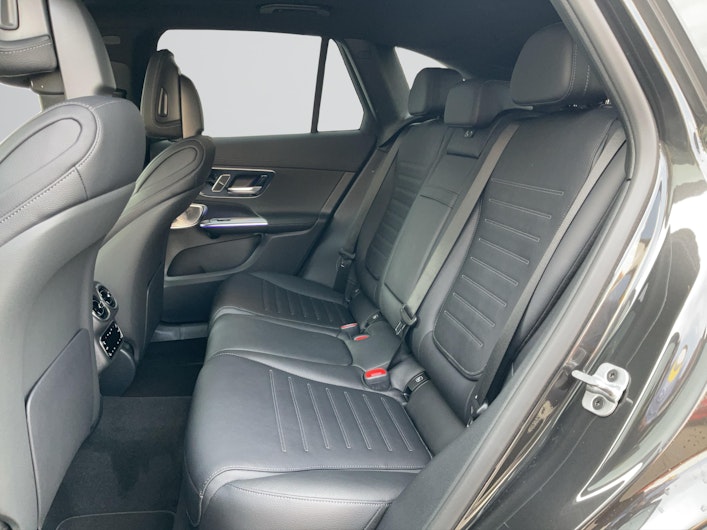 Vehicle image MERCEDES-BENZ GLC 400