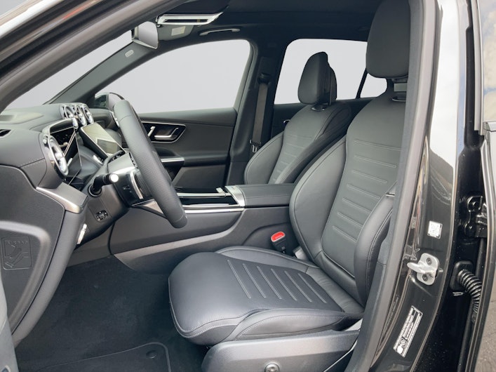 Vehicle image MERCEDES-BENZ GLC 400